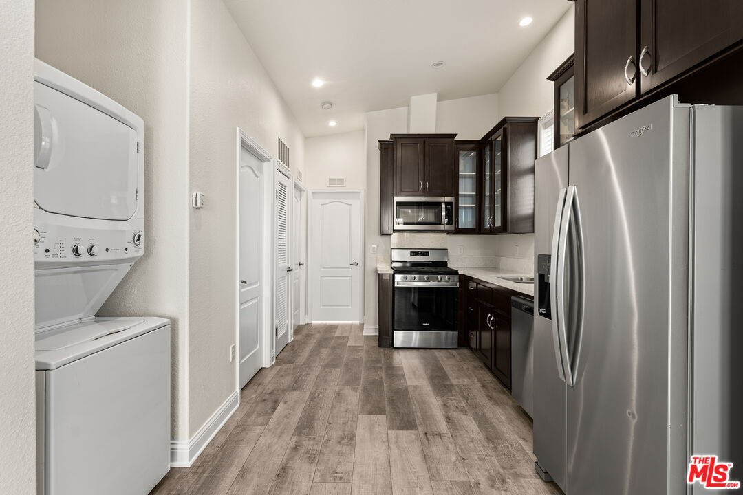 8250 Lankershim Blvd Unit: 109