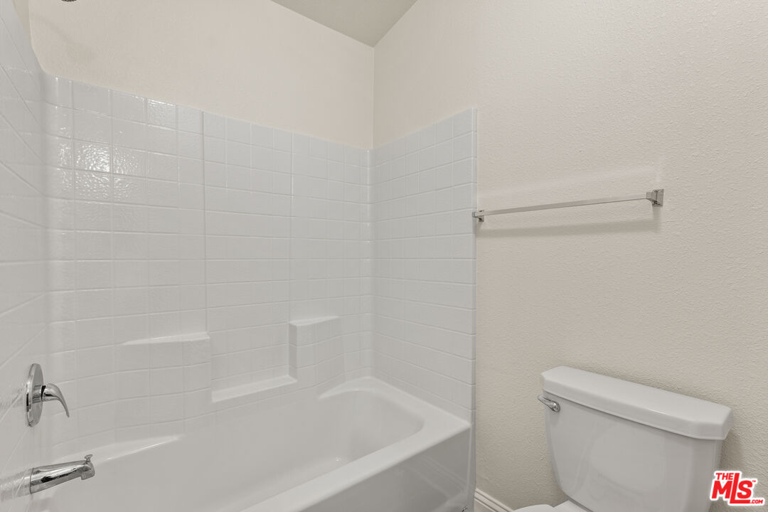 8250 Lankershim Blvd Unit: 109