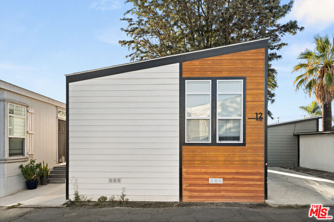 8250 Lankershim Blvd Unit: 109