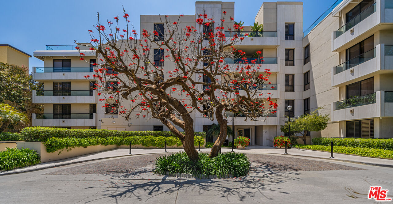 701 Ocean Ave Unit: 108