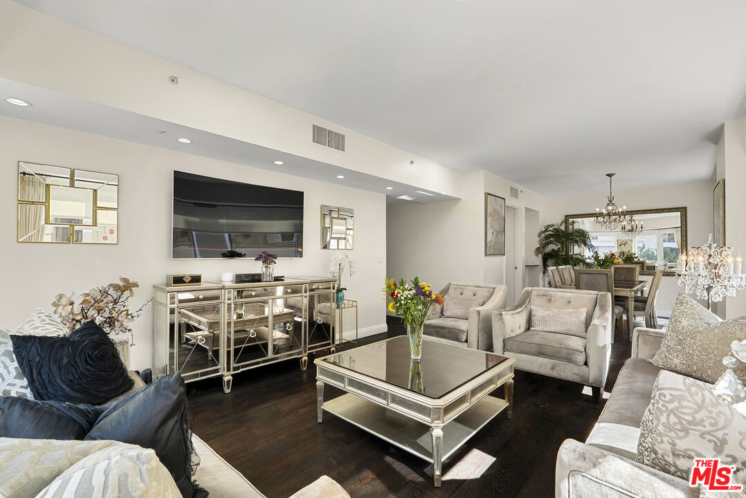 10520 Wilshire Blvd Unit: 407