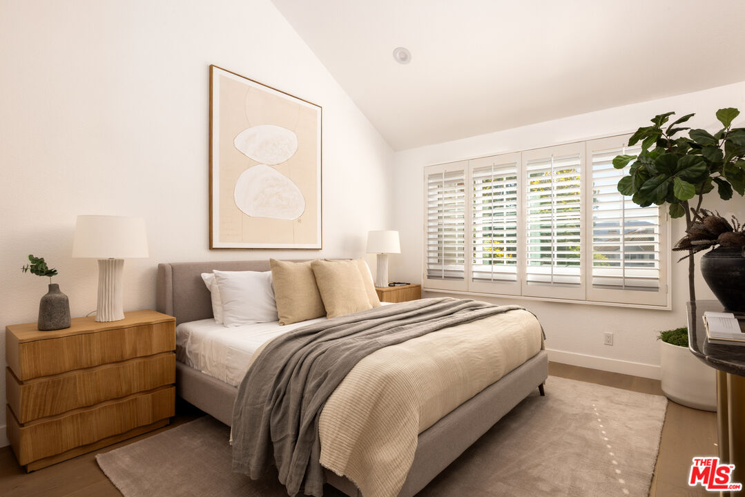 4240 Lost Hills Rd Unit: 602