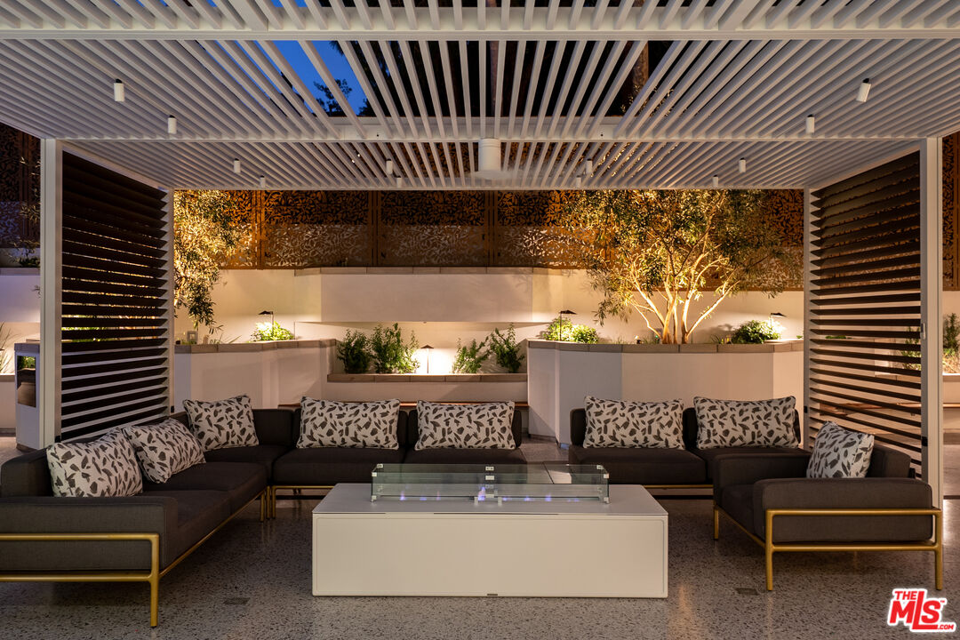 10601 Wilshire Blvd Unit: 1603