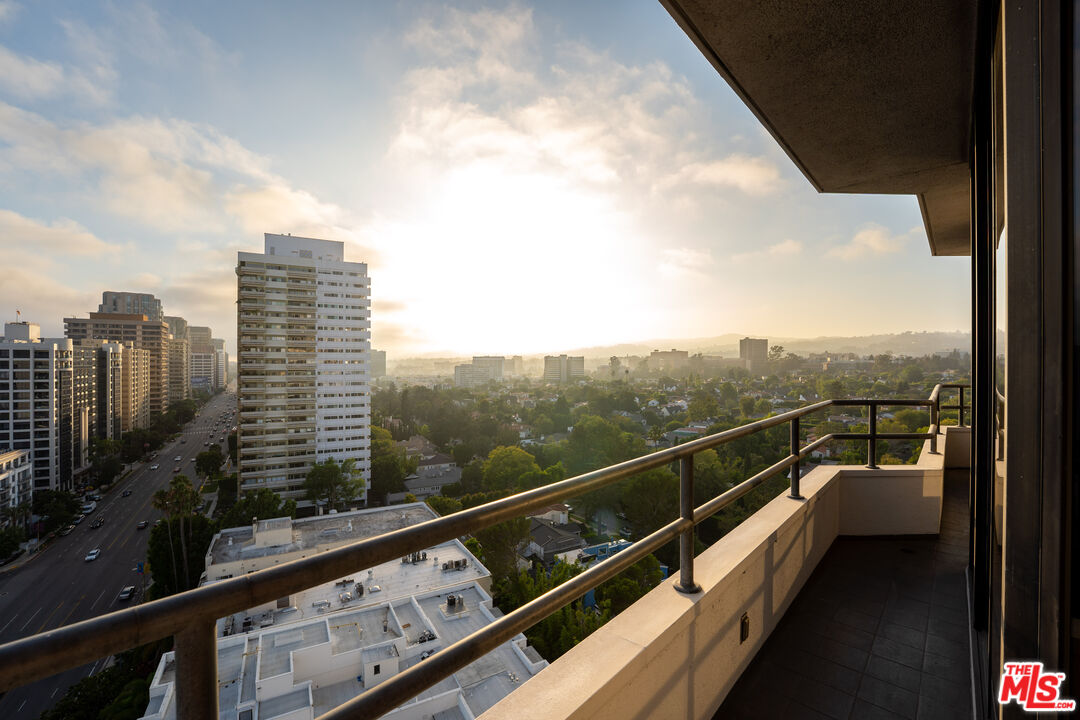 10601 Wilshire Blvd Unit: 1603
