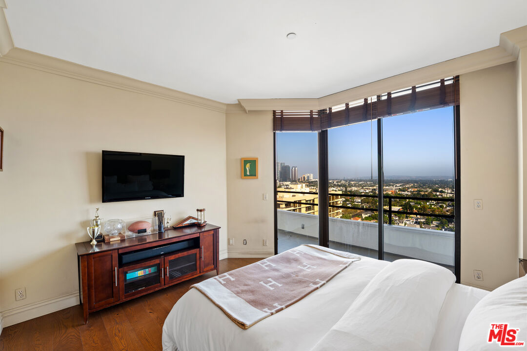 10601 Wilshire Blvd Unit: 1603