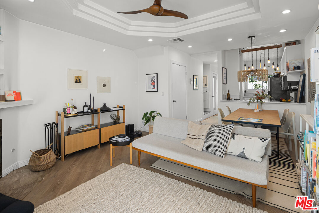 2500 Abbot Kinney Blvd Unit: 7