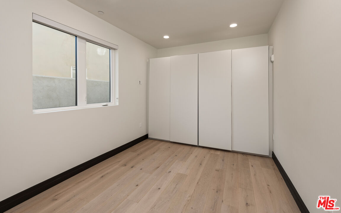 118 N Orlando Ave Unit: 101