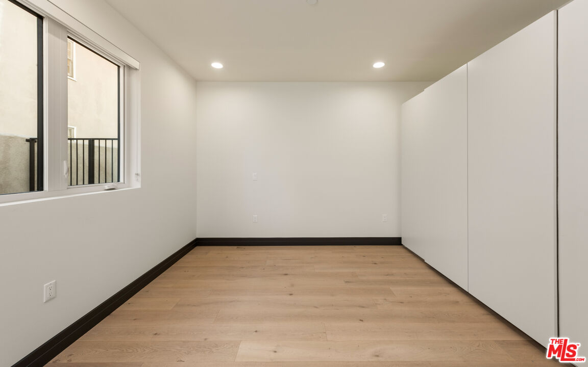 118 N Orlando Ave Unit: 101