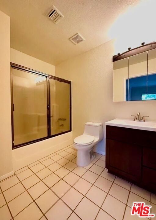 805 N West Knoll Dr Unit: 1