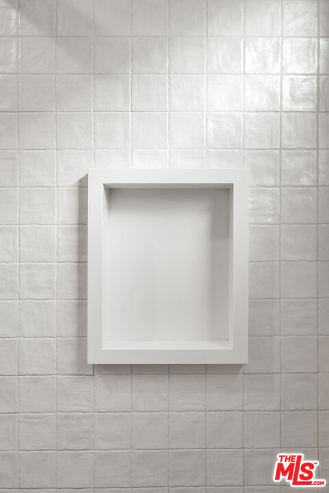 132 S Oakhurst Dr Unit: 8