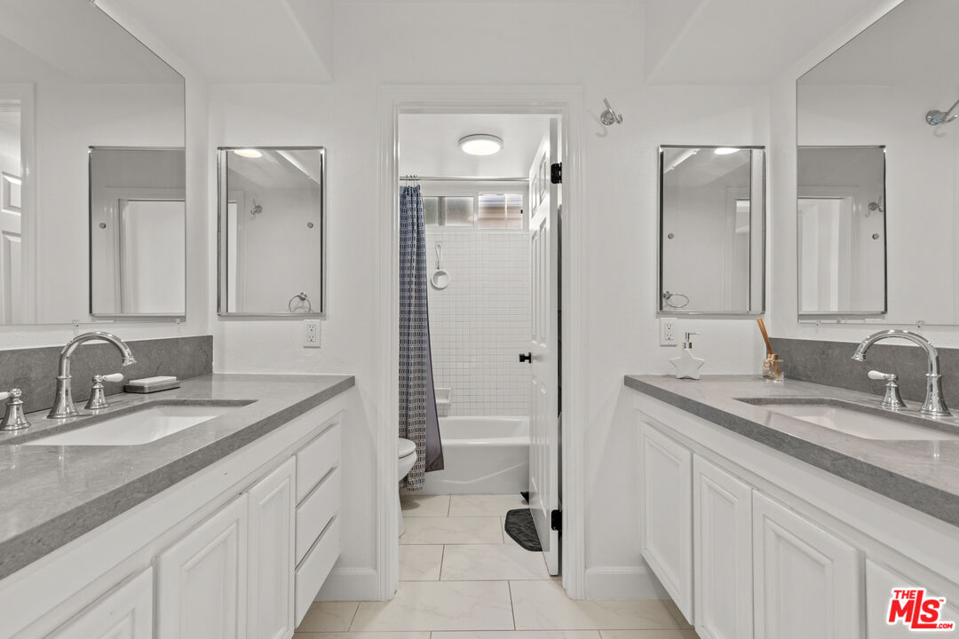 4370 Park Monte Nord