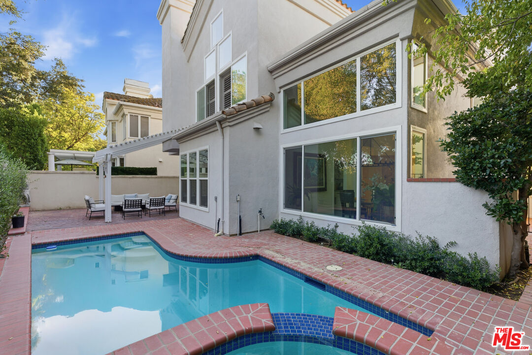 4370 Park Monte Nord