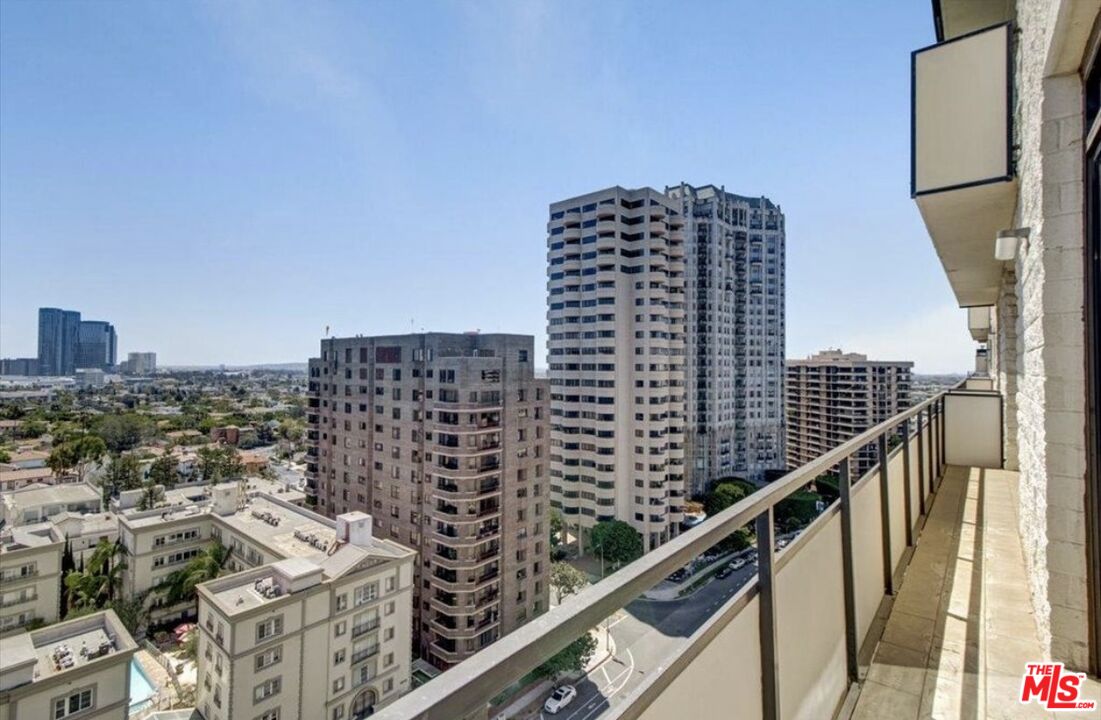 10535 Wilshire Blvd Unit: 1701