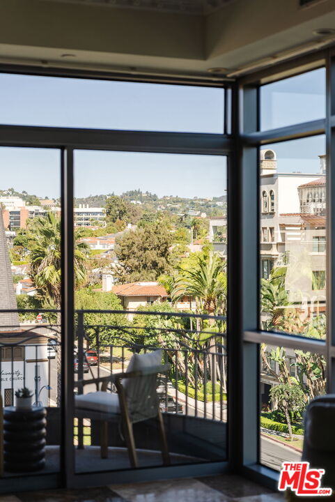 10800 Wilshire Blvd Unit: 502