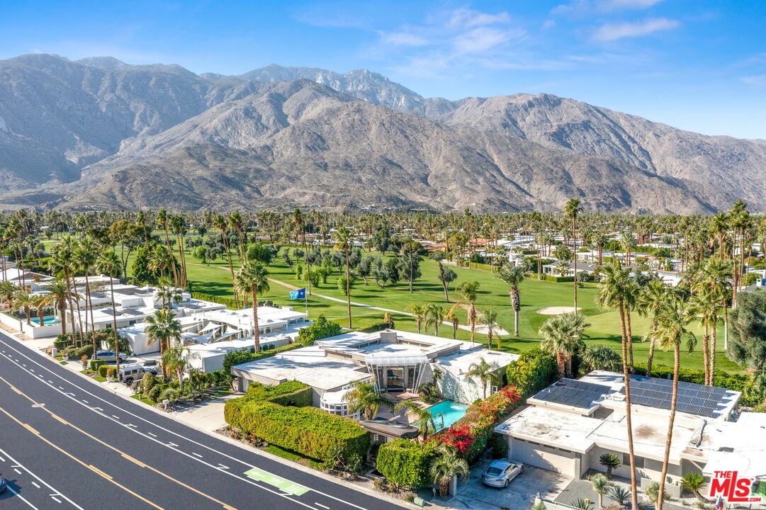 1650 E Murray Canyon Dr