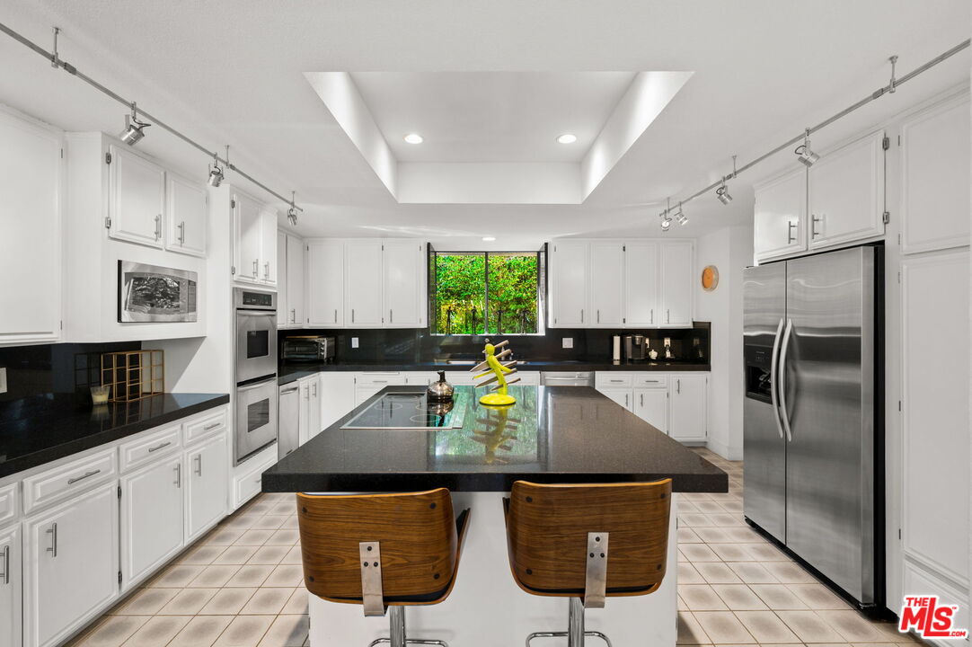 1650 E Murray Canyon Dr