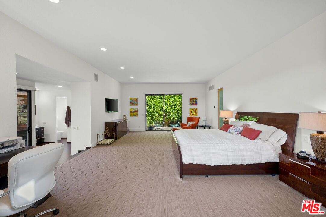 1650 E Murray Canyon Dr