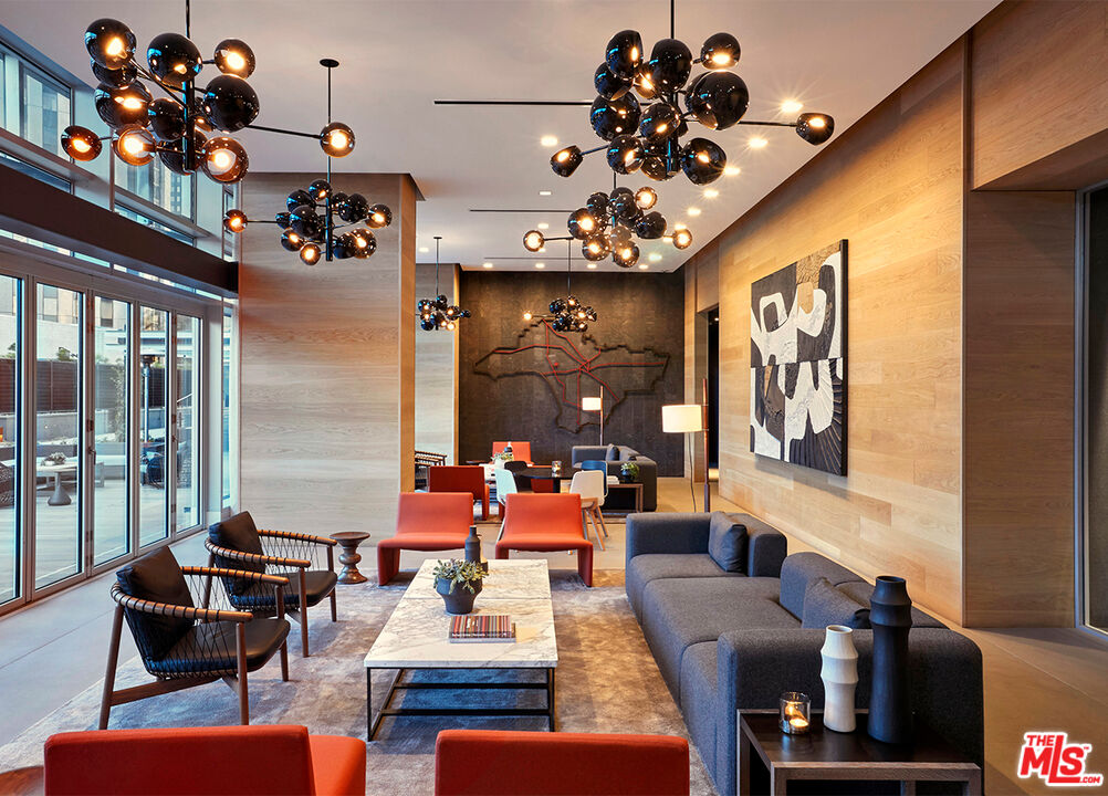 10000 Santa Monica Blvd Unit: 2307