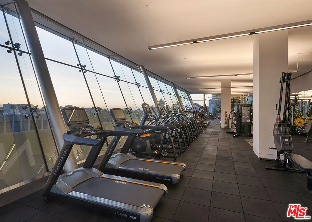 10000 Santa Monica Blvd Unit: 2307