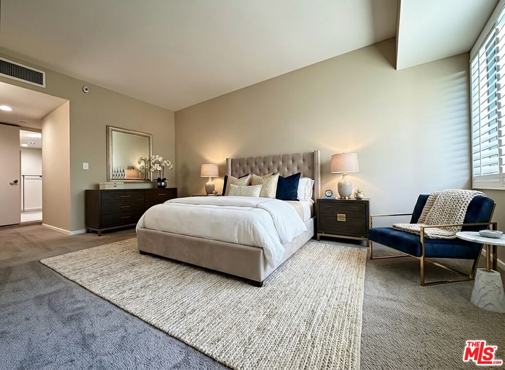 10520 Wilshire Blvd Unit: 801