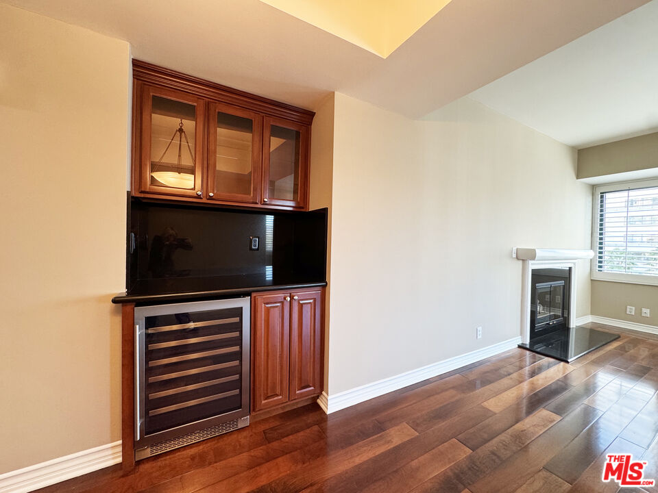 10520 Wilshire Blvd Unit: 801