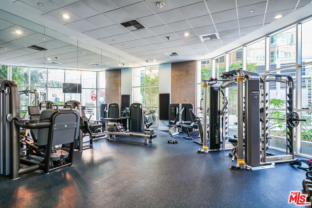 801 S Grand Ave Unit: 1909