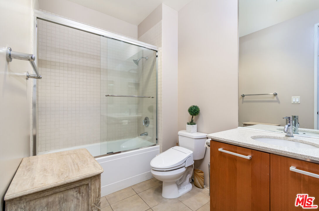 801 S Grand Ave Unit: 1909