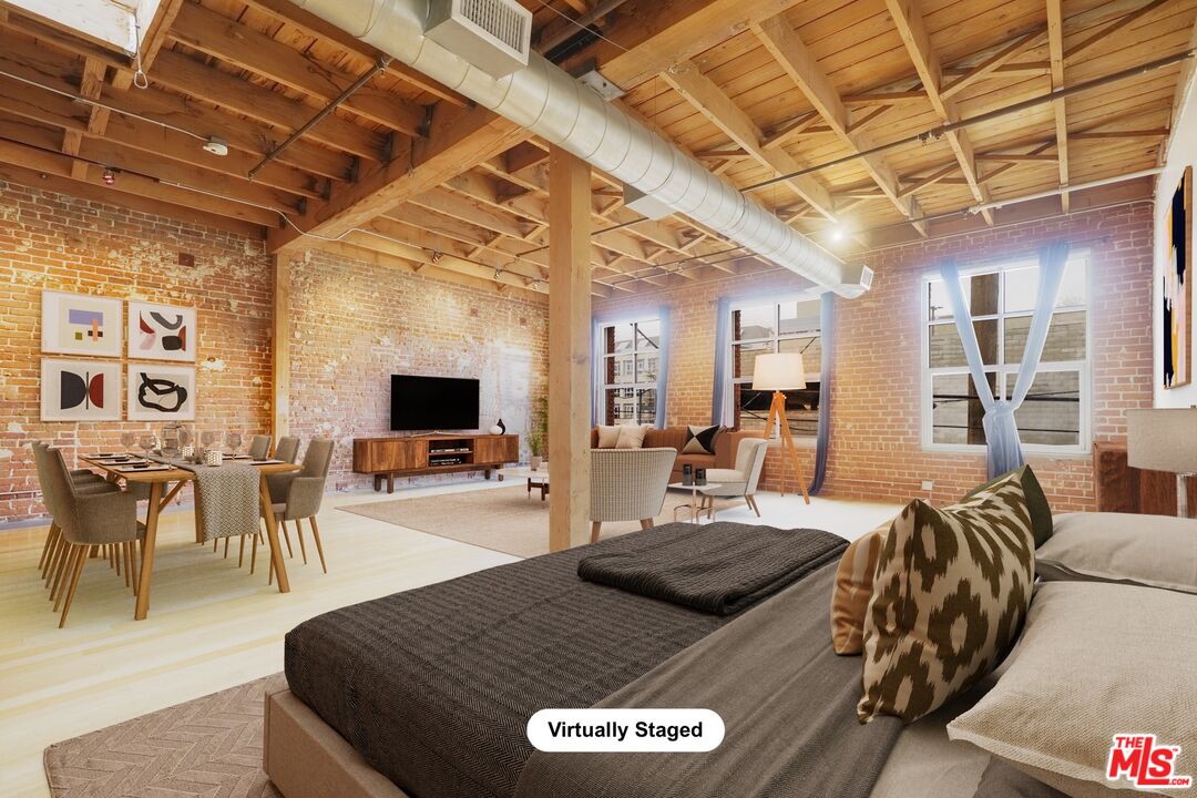 500 Molino St Unit: 206