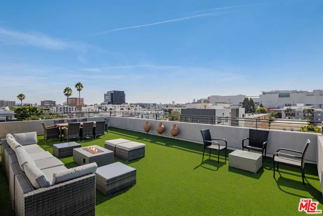 118 N Orlando Ave Unit: 301