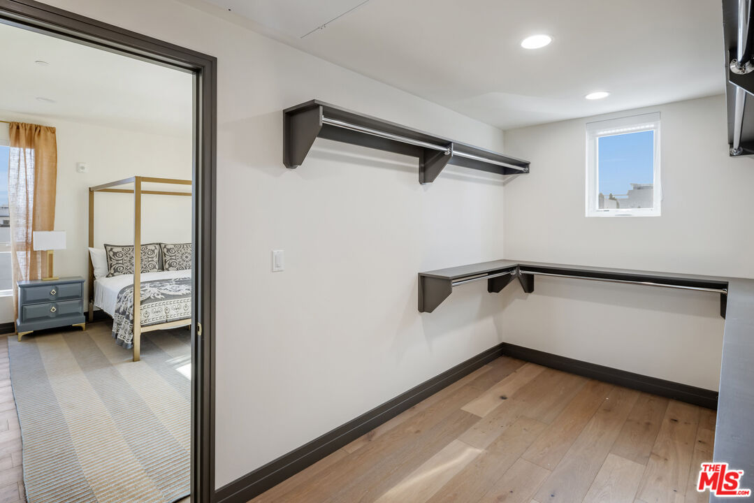 118 N Orlando Ave Unit: 301