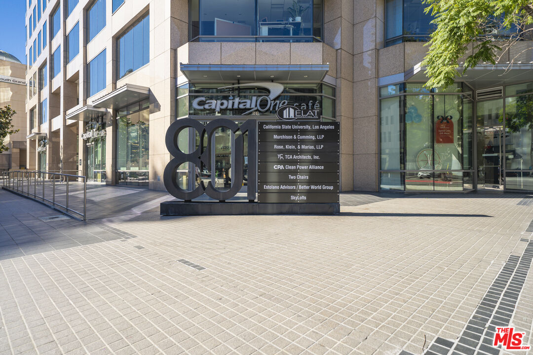 801 S Grand Ave Unit: 1902