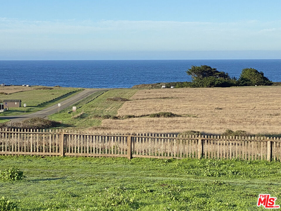 45340 Little Lake St