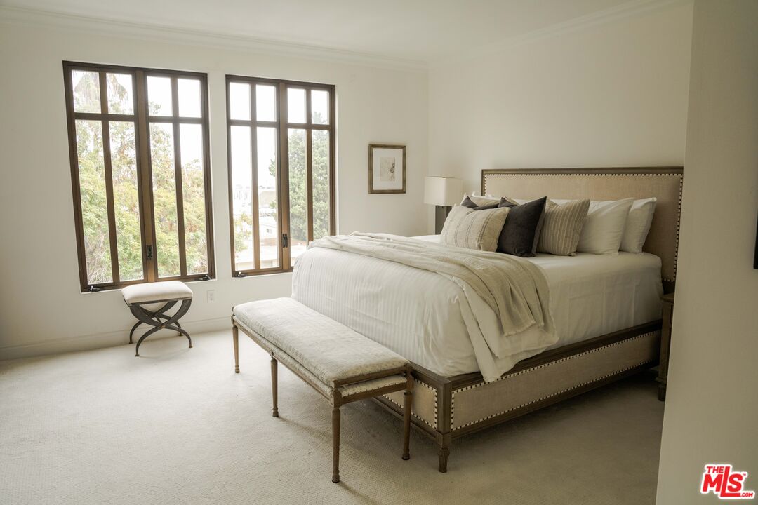 11847 Gorham Ave Unit: 302