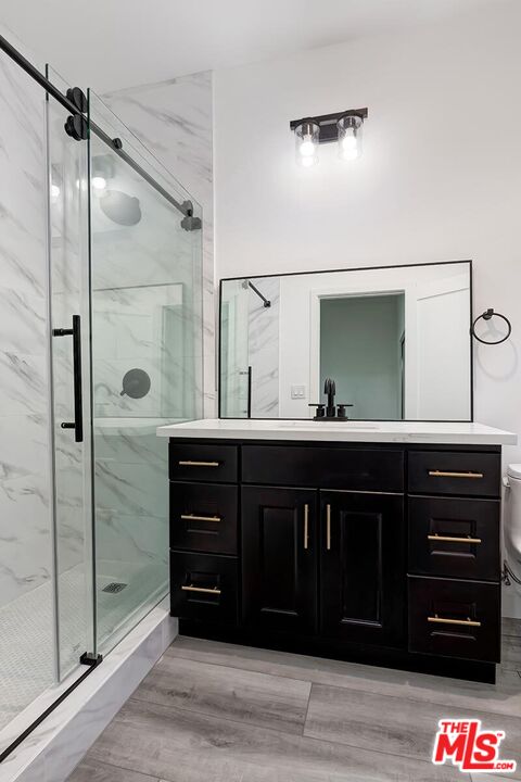 1054 Maine Ave Unit: 2