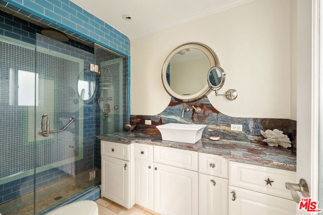 25234 Malibu Rd Unit: 2