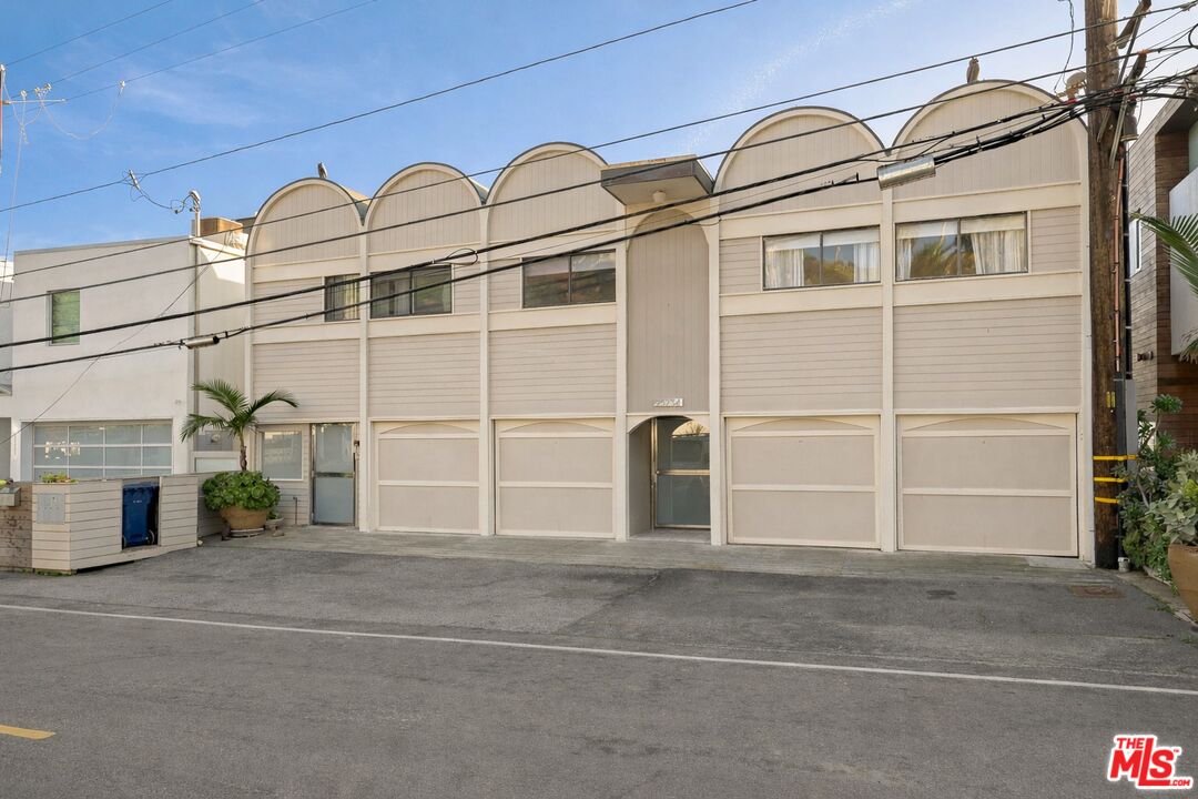 25234 Malibu Rd Unit: 2