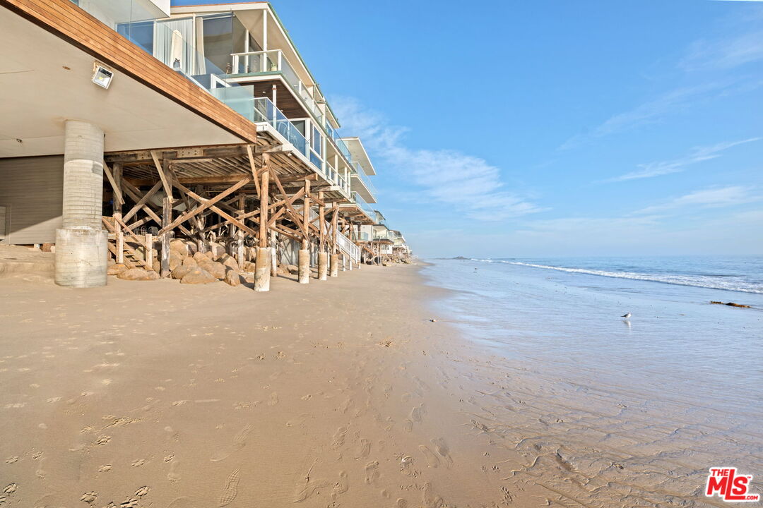 25234 Malibu Rd Unit: 2