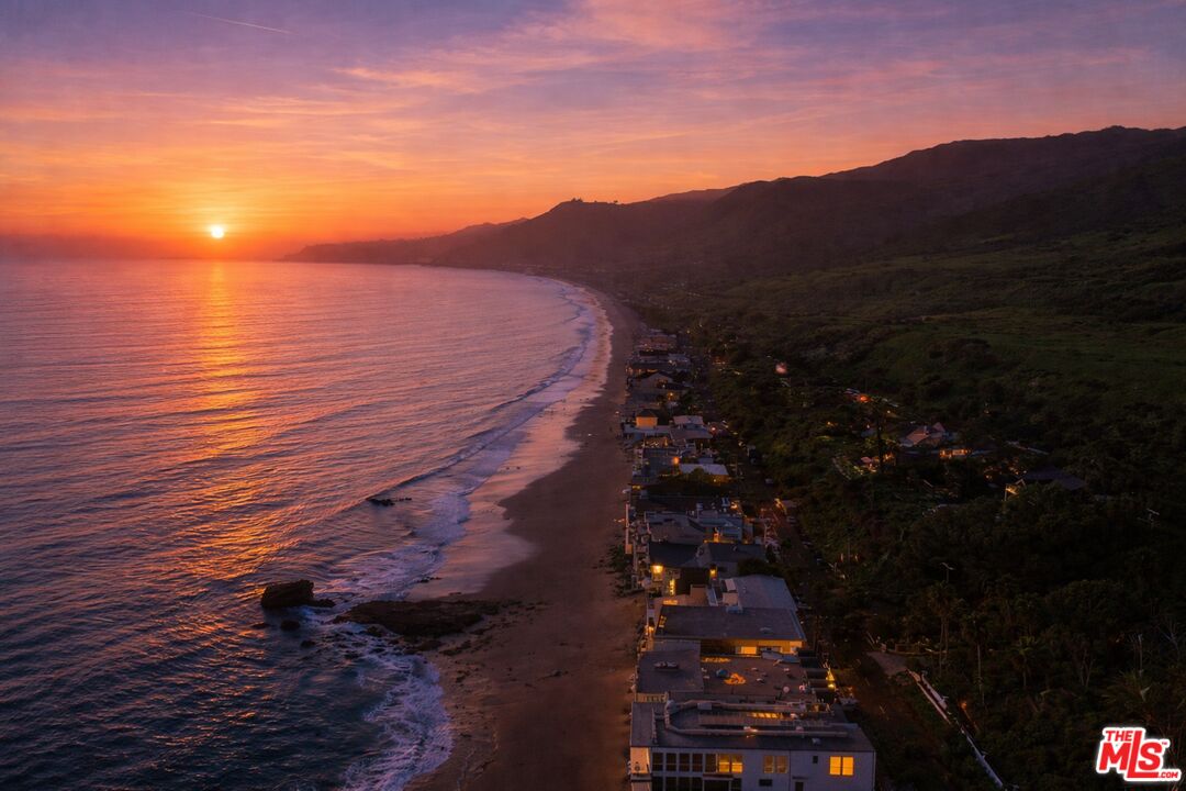 25234 Malibu Rd Unit: 2