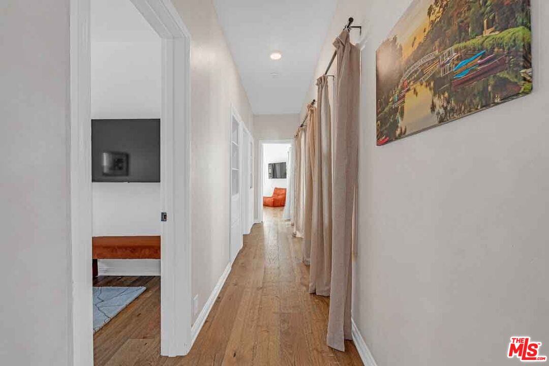 1915 Ocean Front Walk