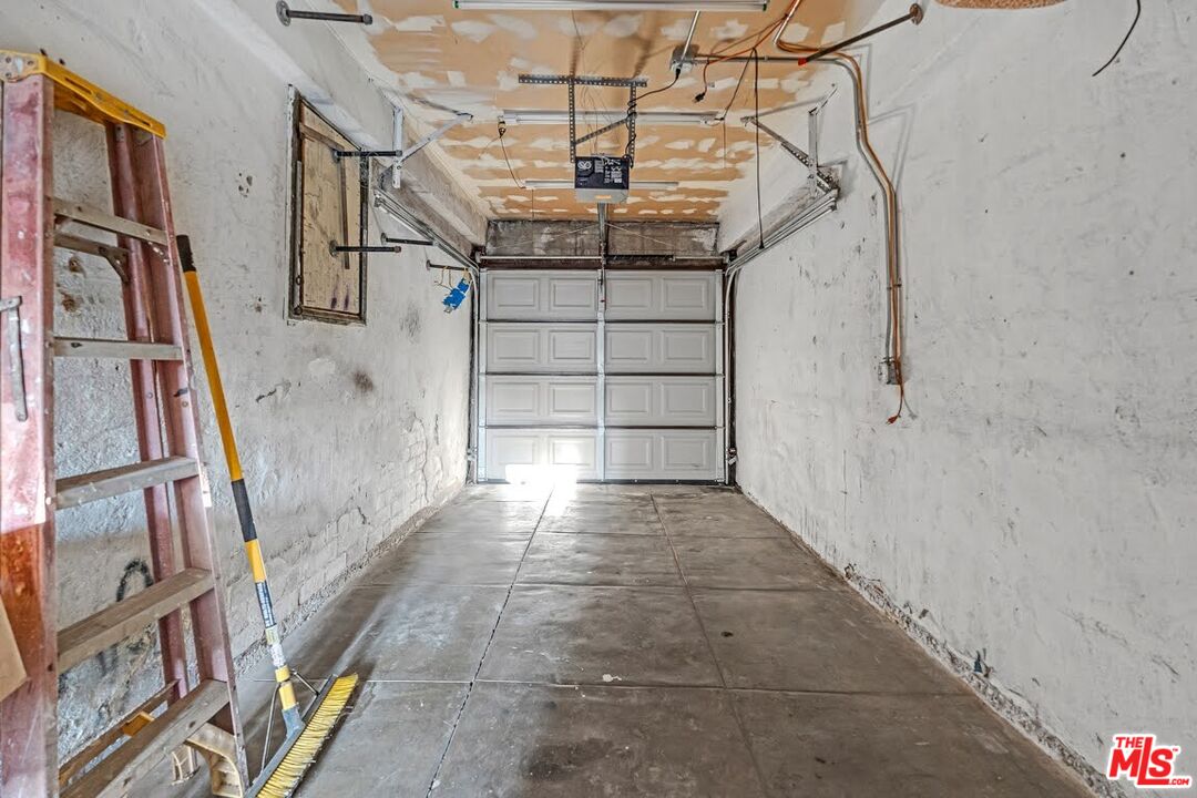 1915 Ocean Front Walk