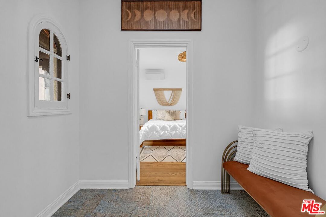 1915 Ocean Front Walk