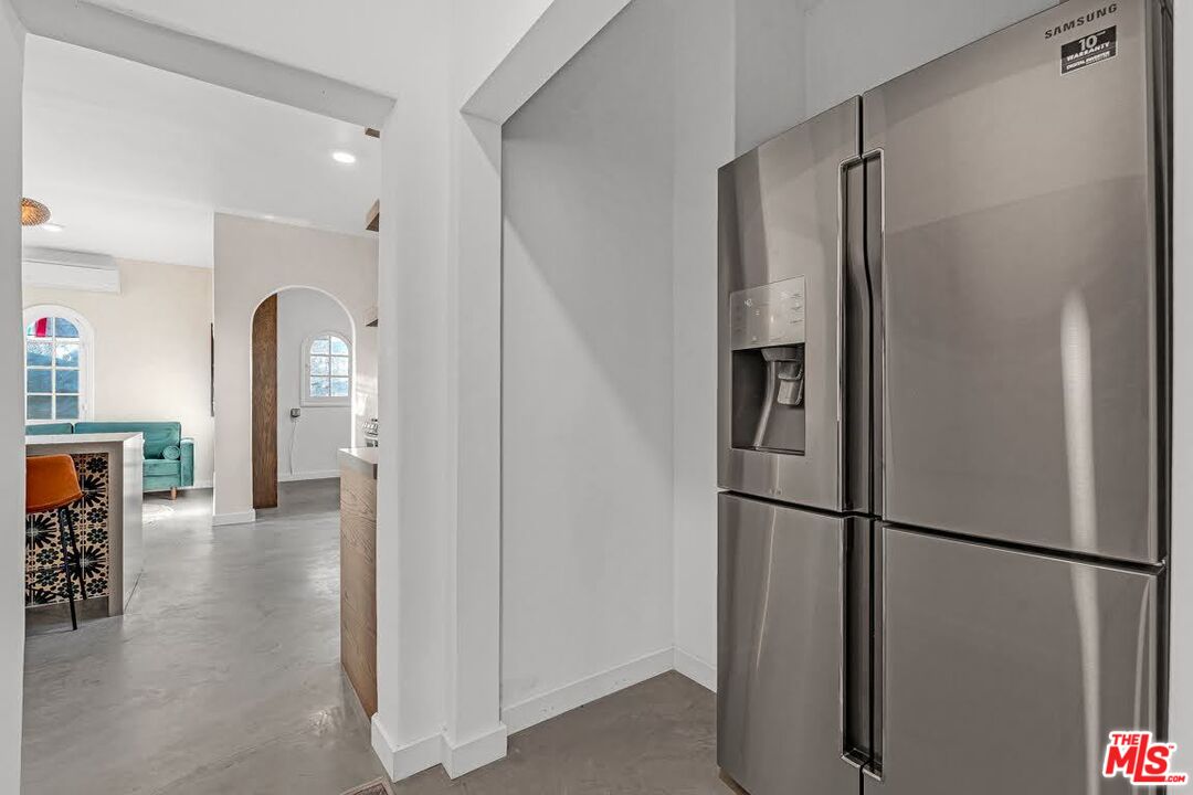 1915 Ocean Front Walk