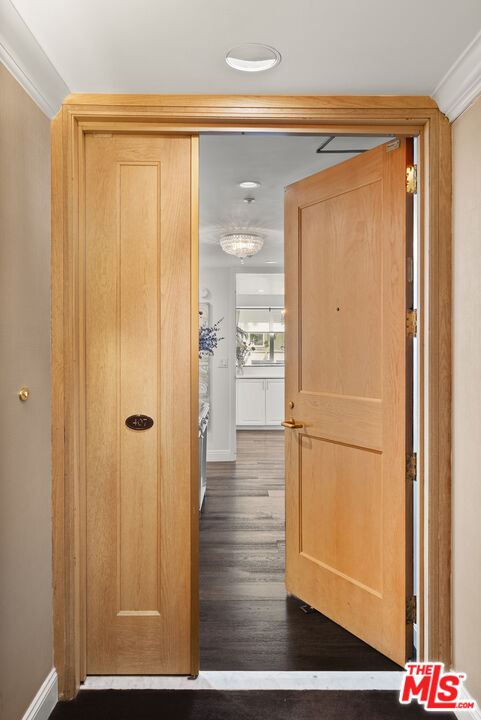 10520 Wilshire Blvd Unit: 407