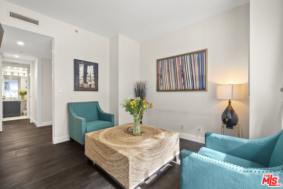 10520 Wilshire Blvd Unit: 407