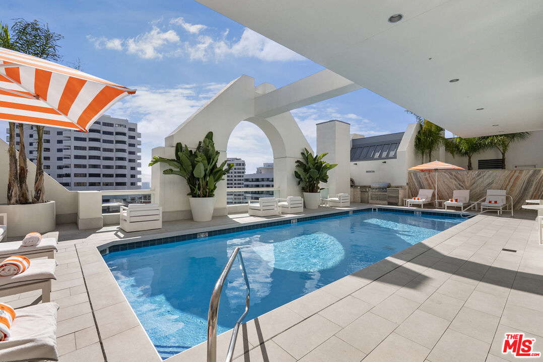 10520 Wilshire Blvd Unit: 407