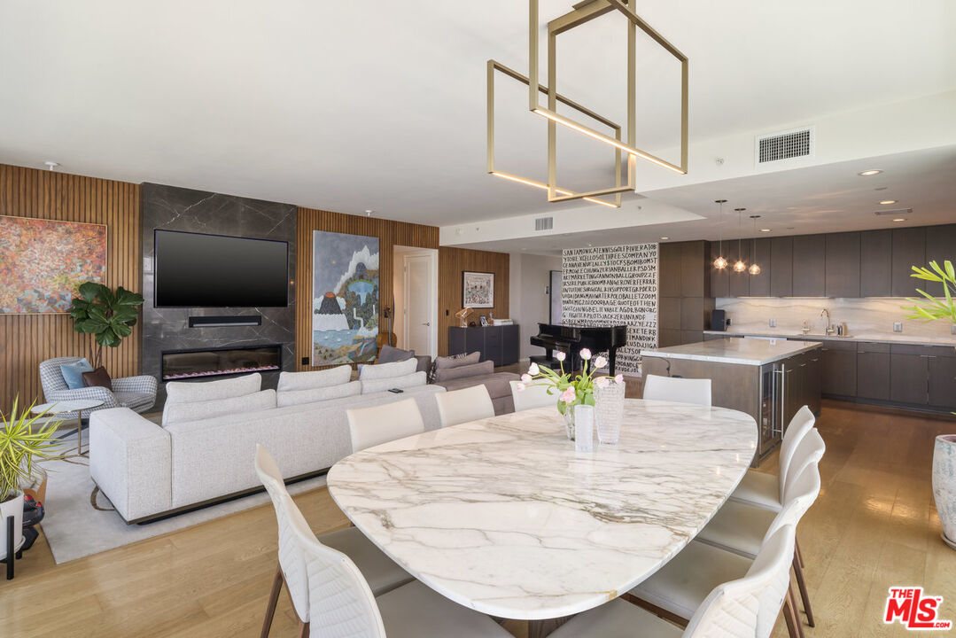 1705 Ocean Ave Unit: 501