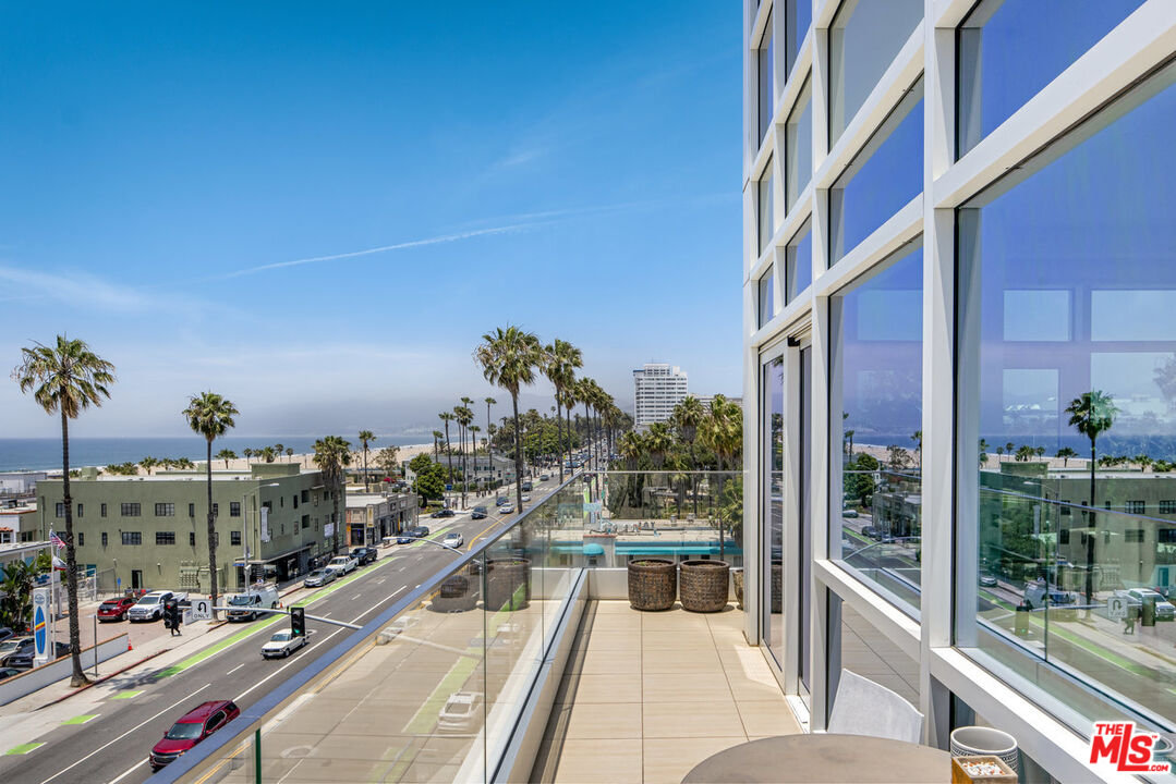 1705 Ocean Ave Unit: 501