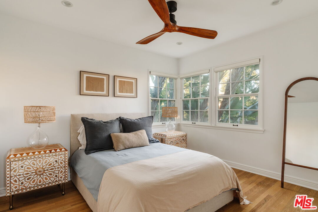 1528 Yale St Unit: 5