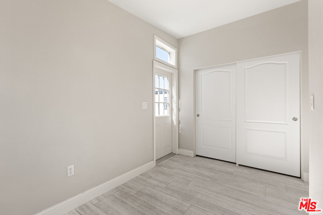 8250 Lankershim Blvd Unit: 130