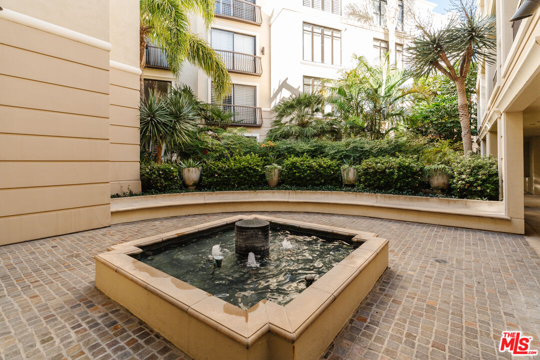 11847 Gorham Ave Unit: 302